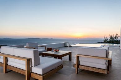 Luxury Villa for sale in Mykonos.
