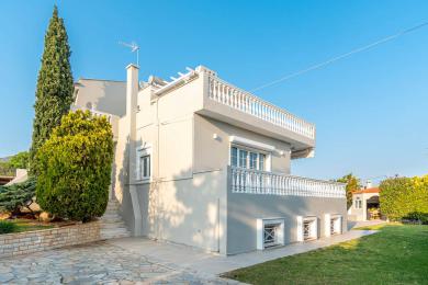 Villa for sale in Lagonisi, Athens Riviera Greece