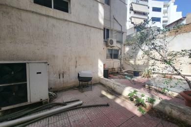 Commercial building for sale in Athens