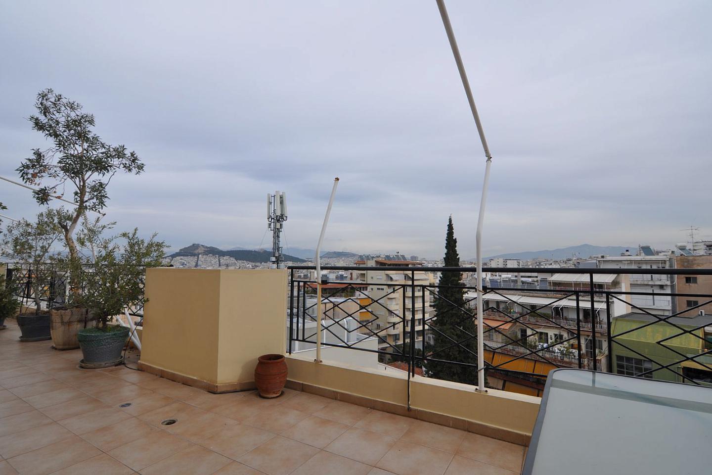 Main Photo of a 3 bedroom  Penthouse for sale