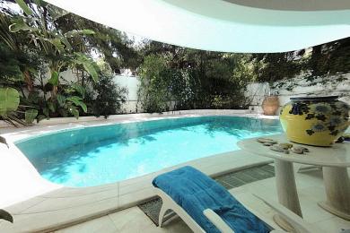 Villa for sale in Glyfada. Real Estate in Athens, Greece.