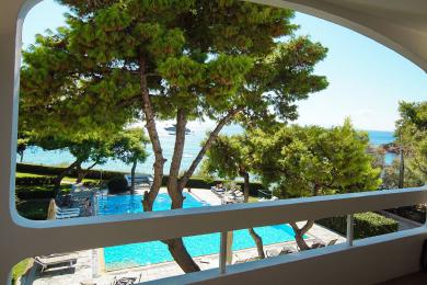 Maisonette for rent in Vouliagmeni, Athens Riviera, Greece.