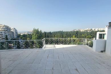 Κτήριο προς πώληση στην Αθήνα με θέα την Ακρόπολη